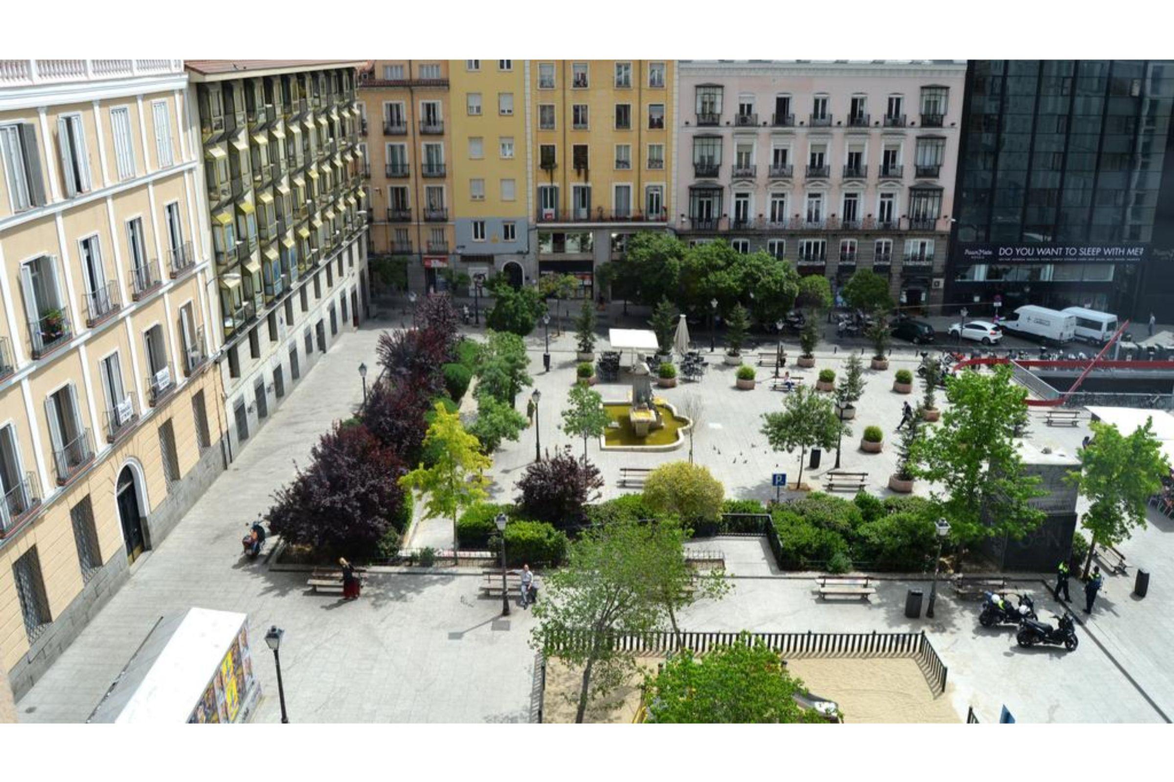 Motion Chueca Hostel Madrid Exteriör bild