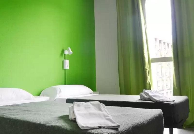 Motion Chueca Hostel Madrid Exteriör bild